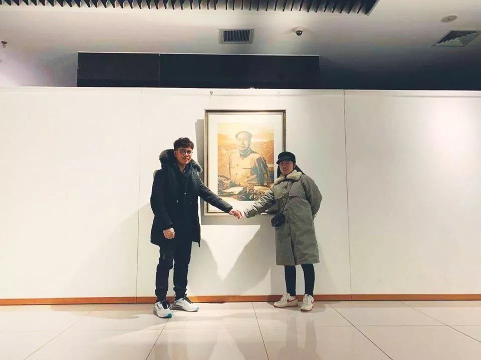 When Humans Act Like Viruses